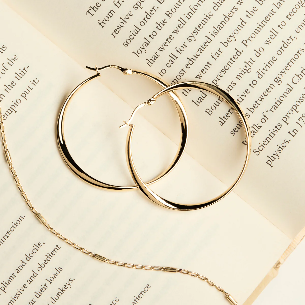 NAJO VESPA HOOP EARRING GOLD