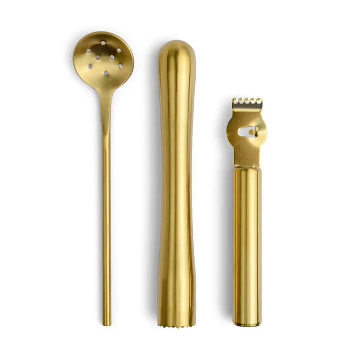 HERE'S HOW THE BERTIE BARWARE SET