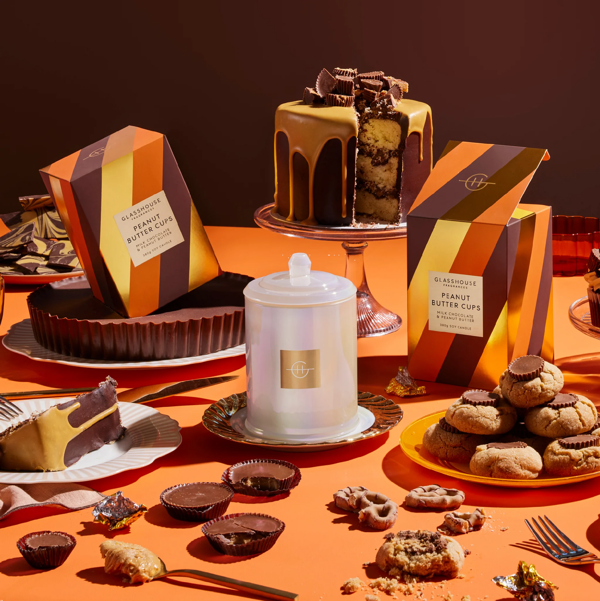 GLASSHOUSE CANDLE PEANUT BUTTER CUPS 380G