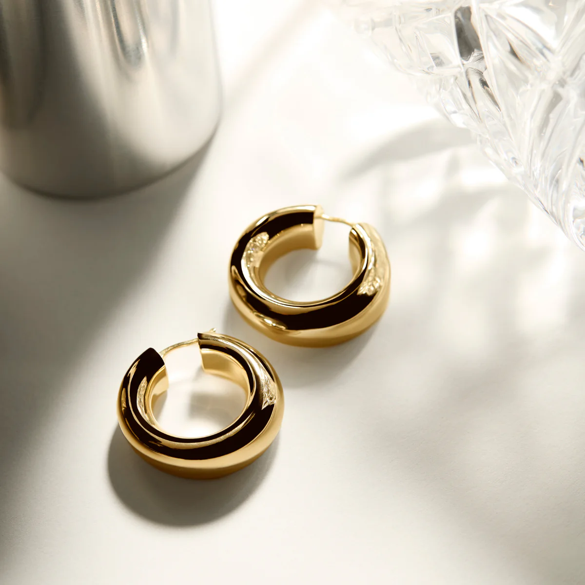 NAJO GOLD PLATED PANORAMA HOOP EARRING