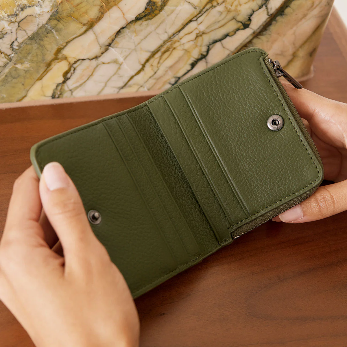 STATUS ANXIETY SENSE OF WONDER WALLET KHAKI [CLR:KHAKI]